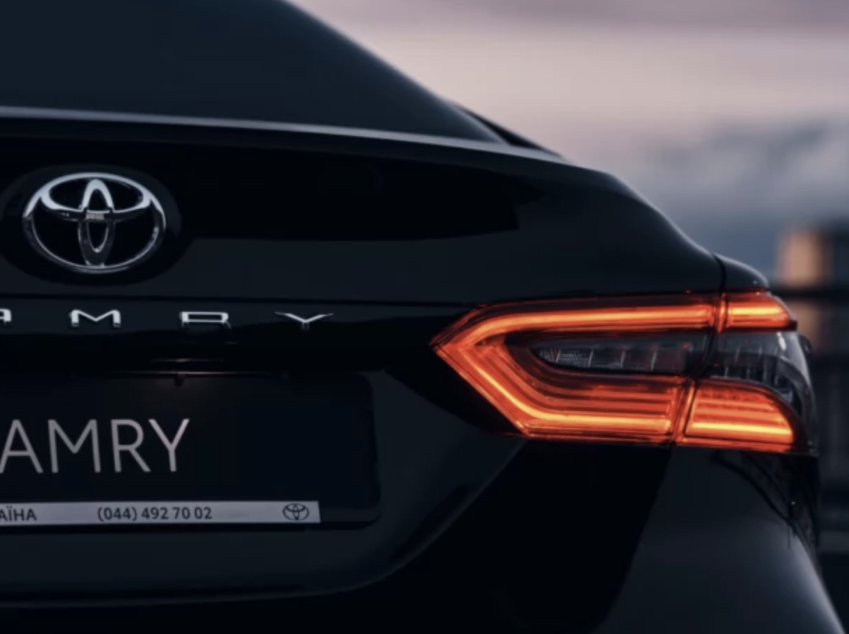 Обзор Toyota Camry 2023